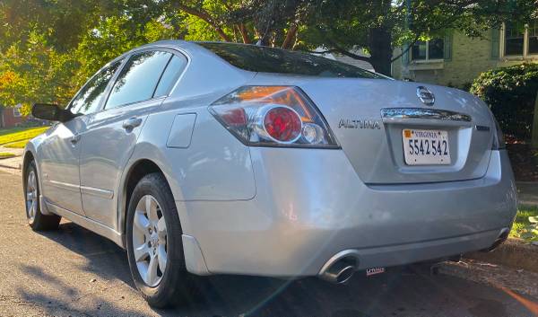 2009 Nissan Altima Hybrid - cars & trucks - by owner - vehicle... for sale in Arlington, District Of Columbia – photo 7