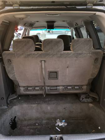 2005 Honda odyssey..Drives great - cars & trucks - by owner -... for sale in Chicago, IL – photo 10