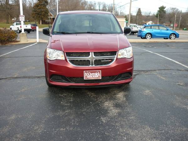2016 Dodge Grand Caravan SE - cars & trucks - by dealer - vehicle... for sale in Peoria, IL – photo 5