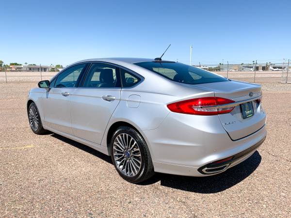 2017 Ford Fusion SE - 2 Owner - Only 21k miles - Clean CarFax - Navi for sale in Scottsdale, AZ – photo 4