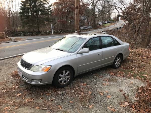 2002 Toyota Avalon - cars & trucks - by owner - vehicle automotive... for sale in Bellingham, MA – photo 2