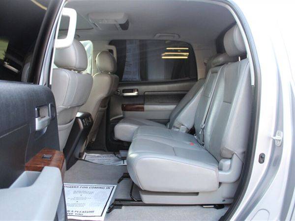 2010 Toyota Tundra Limited 4x4 Limited 4dr CrewMax Cab Pickup SB... for sale in Sacramento , CA – photo 13