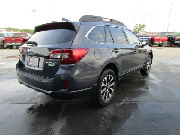 2017 *Subaru* *Outback* *2.5i Limited Wagon* - cars & trucks - by... for sale in Council Bluffs, NE – photo 7