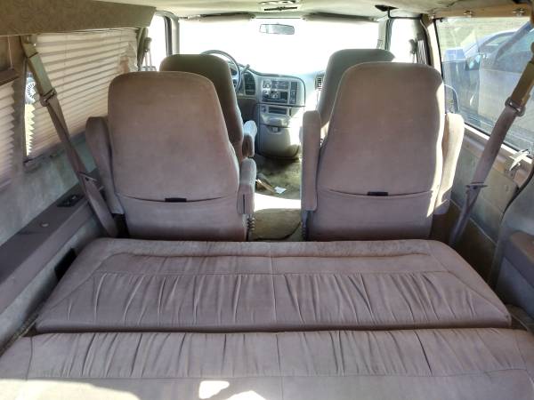 2000 GMC Safari AWD - cars & trucks - by owner - vehicle automotive... for sale in Elsberry, MO – photo 2