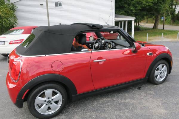 2016 MINI Roadster Turbo Convertible - cars & trucks - by dealer -... for sale in Pittsburgh, OH – photo 13