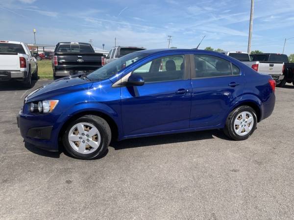 2013 CHEVROLET SONIC LS - cars & trucks - by dealer - vehicle... for sale in Chenoa, IL – photo 4