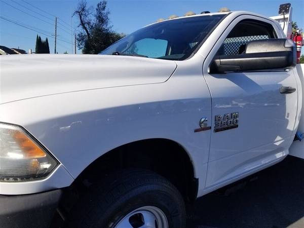 2015 Ram 3500 Utility 6 7L Cummings! GREAT SERVICE REC - cars & for sale in SANTA ANA, AZ – photo 9
