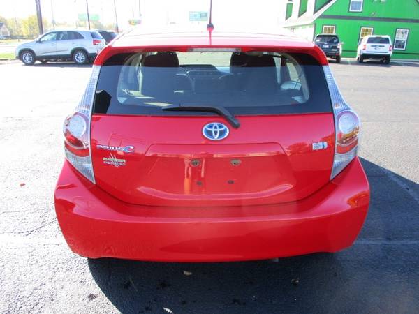 2013 Toyota Prius c Hybrid - - by dealer - vehicle for sale in Fort Wayne, IN – photo 7
