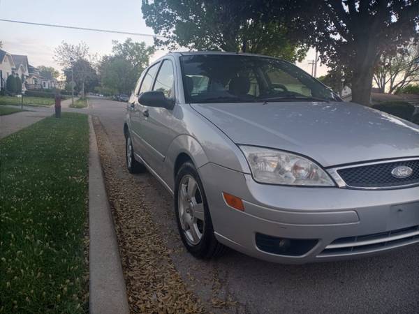 2005 Ford Focus for sale in Maywood, IL – photo 3