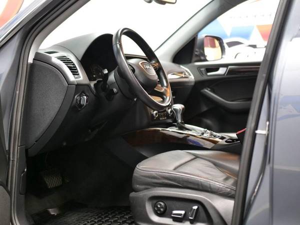 2013 Audi Q5 PREMIUM PLUS, AWD, PANORAMIC SUNROOF, HEATED SEATS for sale in Massapequa, NY – photo 15