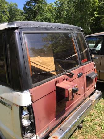 (2) 1991 Isuzu Troopers (obo) for sale in Westernport, MD – photo 16