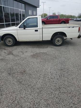 1993 Isuzu Pickup S - - by dealer - vehicle automotive for sale in Plainfield, IN – photo 4