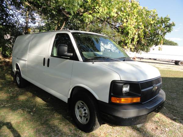 2008 RUST FREE CHEVY G3500 EXTENDED CARGO VAN WITH 6.0L ENGINE for sale in TALLMADGE, IN – photo 4