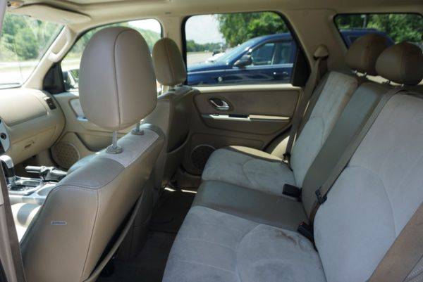 2005 Mercury Mariner Luxury 4WD - ALL CREDIT WELCOME! for sale in Roanoke, VA – photo 19