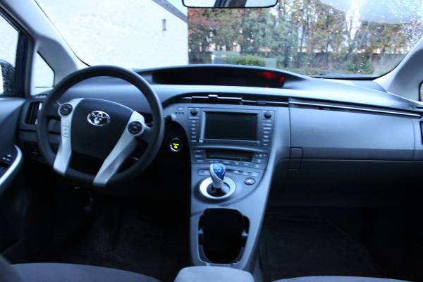 2010 Toyota Prius - 80, 836 Actual Miles - 51 MPG City - Super Nice for sale in Corvallis, OR – photo 13