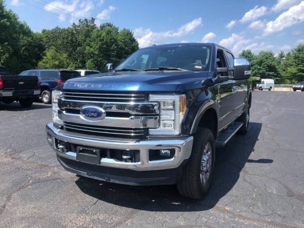 2017 Ford Super Duty F-350 SRW Lariat 4WD Crew Cab 6.7 power stroke... for sale in Kingston, NH – photo 2