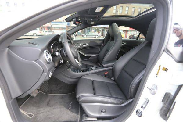 2018 Mercedes-Benz CLA-Class CLA250 4MATIC GUARANTEE APPROVAL!! for sale in Brooklyn, NY – photo 19