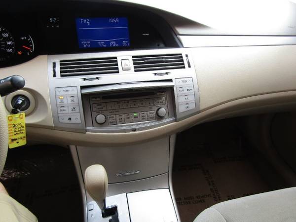 2010 Toyota Avalon 4dr Sedan XL - - by dealer for sale in Council Bluffs, NE – photo 18