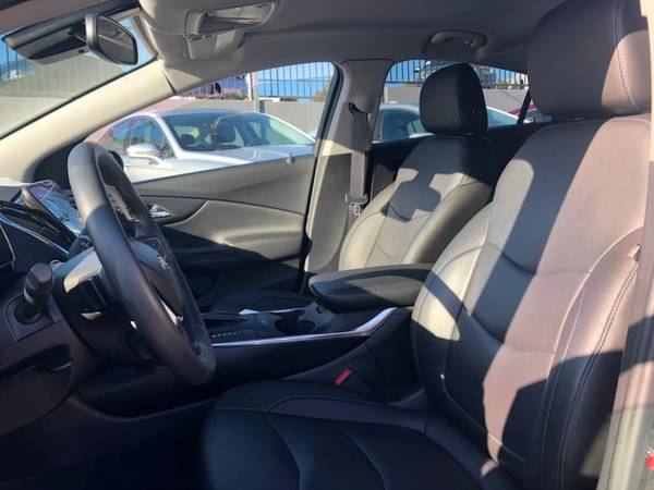 2017 Chevrolet Volt Premier adaptive cruise carpool plug-in S-peninsul for sale in Daly City, CA – photo 16