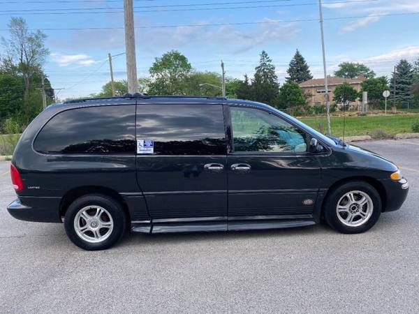 2000 CHRYSLER TOWN AND COUNTRY 1OWNER HANDICAP WHEELCHAIR VAN 527940... for sale in Skokie, IL – photo 4