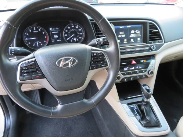 2017 HYUNDAI ELANTRA, Only 23k miles. Perfect 1st time buyer program... for sale in El Paso, TX – photo 11