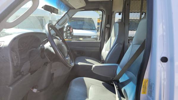 2007 FORD E250 WHEELCHAIR VAN LOW MILES FREE SHIP NATIONWIDE... for sale in Jonesboro, MS – photo 4