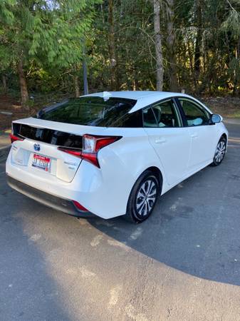 **2019 Toyota Prius XLE AWD-e** - cars & trucks - by owner - vehicle... for sale in Vancouver, OR – photo 6