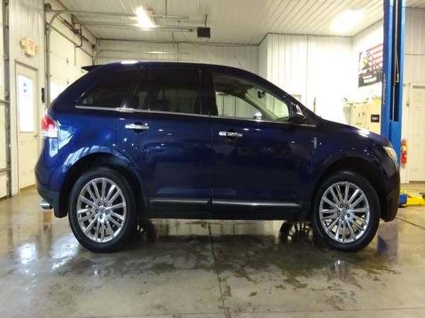 2011 Lincoln MKX AWD - cars & trucks - by dealer - vehicle... for sale in Seymour, WI – photo 6