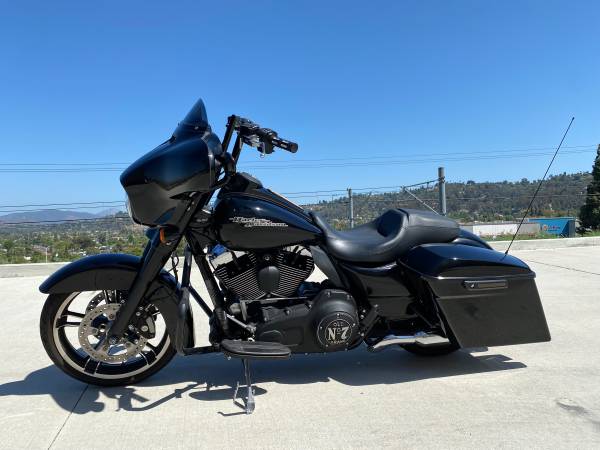 2015 Harley Davidson Street Glide , only 4, 500 miles for sale in El Cajon, CA – photo 2