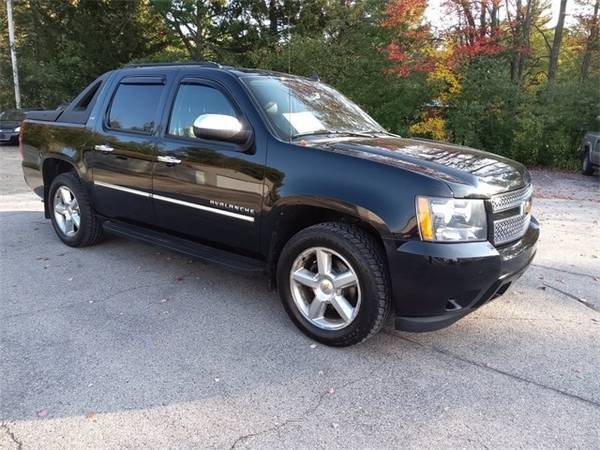 2010 Chevrolet Avalanche LTZ - cars & trucks - by dealer - vehicle... for sale in Oconto, WI – photo 5