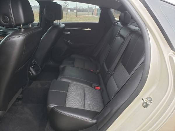 2014 Chevrolet Impala LT 4dr Sedan w/2LT 56,397 Miles - cars &... for sale in Omaha, IA – photo 18
