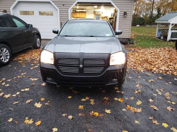 06 Dodge magnum AWD Hemi for sale in Boonville, NY – photo 2