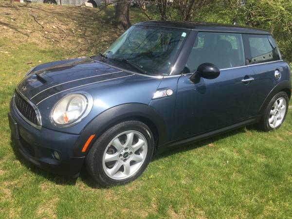 2010 MINI COOPER S REDUCED! CLEAN CARFAX - - by dealer for sale in Stamford, NY – photo 2