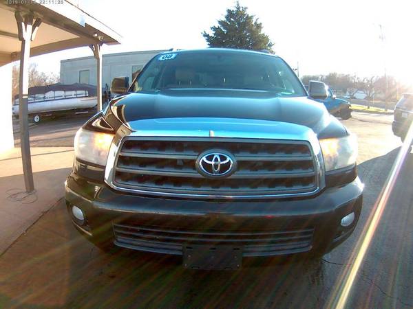 2008 TOYOTA SEQUOIA SR5 - cars & trucks - by dealer - vehicle... for sale in Shawnee, MO – photo 8