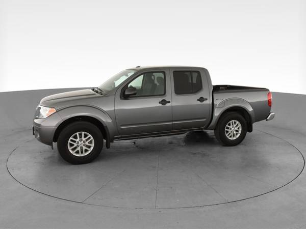 2017 Nissan Frontier Crew Cab SV Pickup 4D 5 ft pickup Gray -... for sale in Easton, PA – photo 4