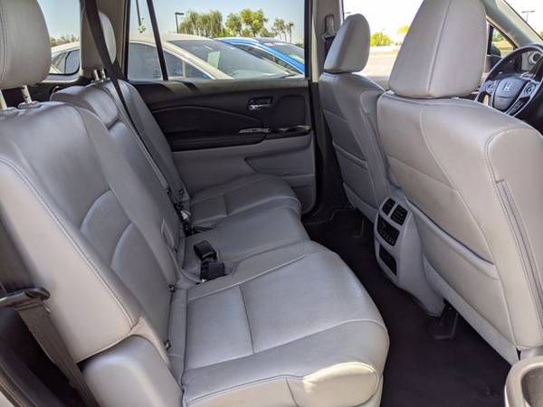 2017 Honda Pilot EX-L SKU: HB025462 SUV - - by dealer for sale in Peoria, AZ – photo 23
