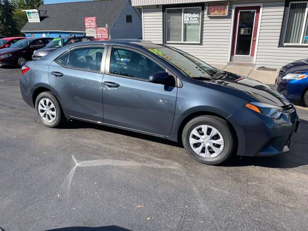2015 TOYOTA COROLLA L **LOOKS SHARP** **RUNS AND DRIVES GOOD** for sale in Rochester , NY – photo 2