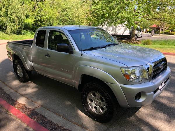 2008 Toyota Tacoma Access Cab SR5 4WD - Clean title, 5speed for sale in Kirkland, WA – photo 3