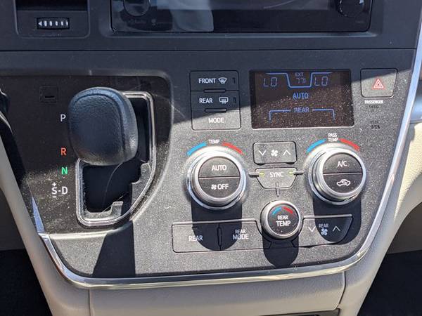 2015 Toyota Sienna LE SKU: FS553565 Mini-Van - - by for sale in Pinellas Park, FL – photo 14