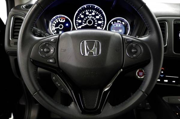HEATED LEATHER! NAVIGATION! 2017 Honda HR-V EX-L AWD SUV Mulberry for sale in Clinton, KS – photo 7