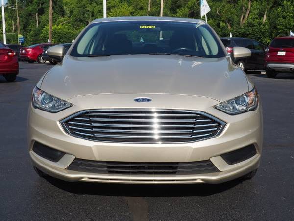2017 Ford Fusion SE for sale in Middletown, OH – photo 8