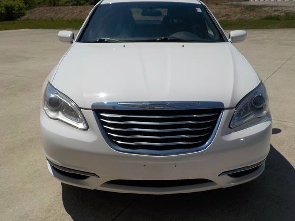 2013 Chrysler 200 Touring - - by dealer - vehicle for sale in Groveport, OH – photo 2