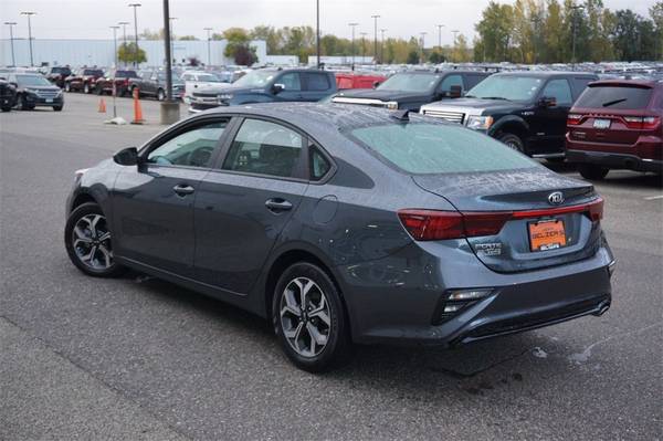 2019 Kia Forte LXS for sale in Lakeville, MN – photo 8