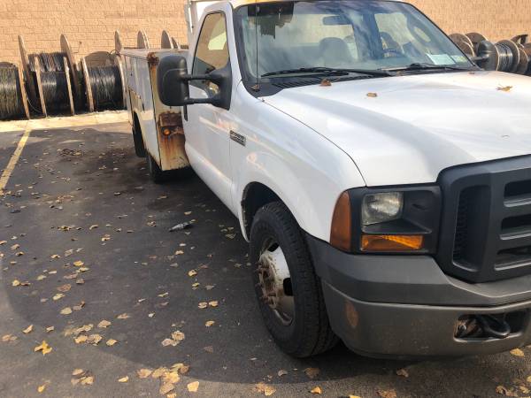 2007 Ford F350 bucket truck for sale in Victor, NY – photo 3