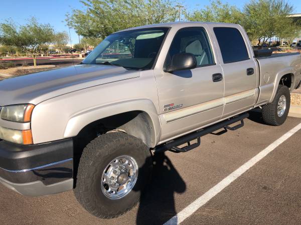 2005 Chevy 2500 4x4 Diesel - cars & trucks - by owner - vehicle... for sale in Peoria, AZ – photo 2