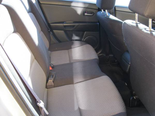 2006 Mazda 3 only 51K miles - - by dealer - vehicle for sale in Pinellas Park, FL – photo 8