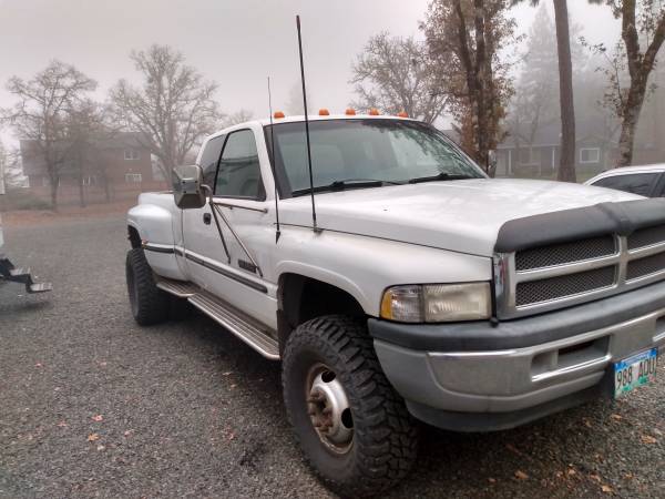 98 dodge cummins dually 4x4 - cars & trucks - by owner - vehicle... for sale in Shady Cove, OR – photo 3