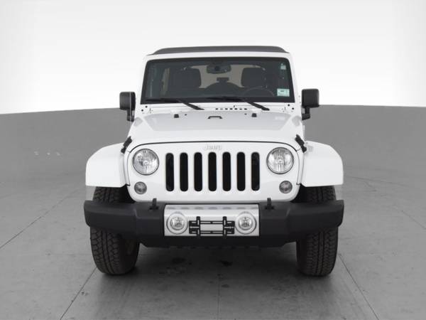 2015 Jeep Wrangler Unlimited Sahara Sport Utility 4D suv White - -... for sale in Chicago, IL – photo 17