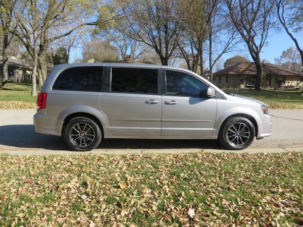 2015 Dodge Grand Caravan R/T-Leather! Stow 'N Go! Remote Start!... for sale in West Allis, WI – photo 6