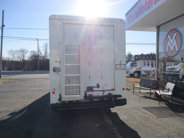 2008 Workhorse W42 15 FOOT STEP VAN, REAR RAMP 60K - cars & for sale in south amboy, OH – photo 10